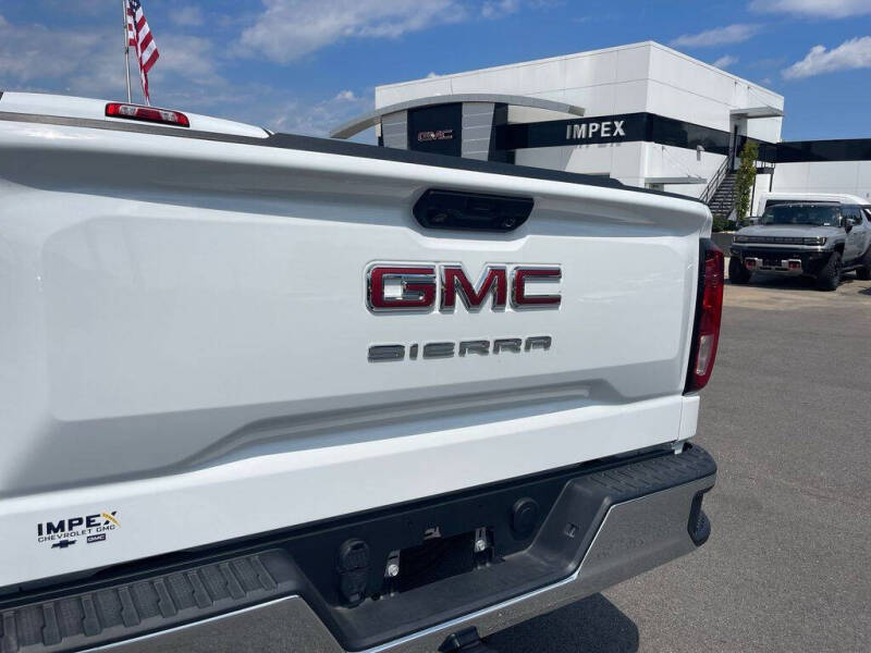 2024 GMC Sierra 1500 Pro