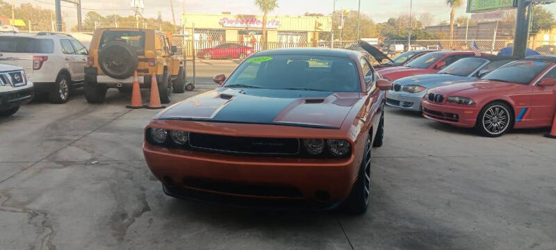 2011 Dodge Challenger SE