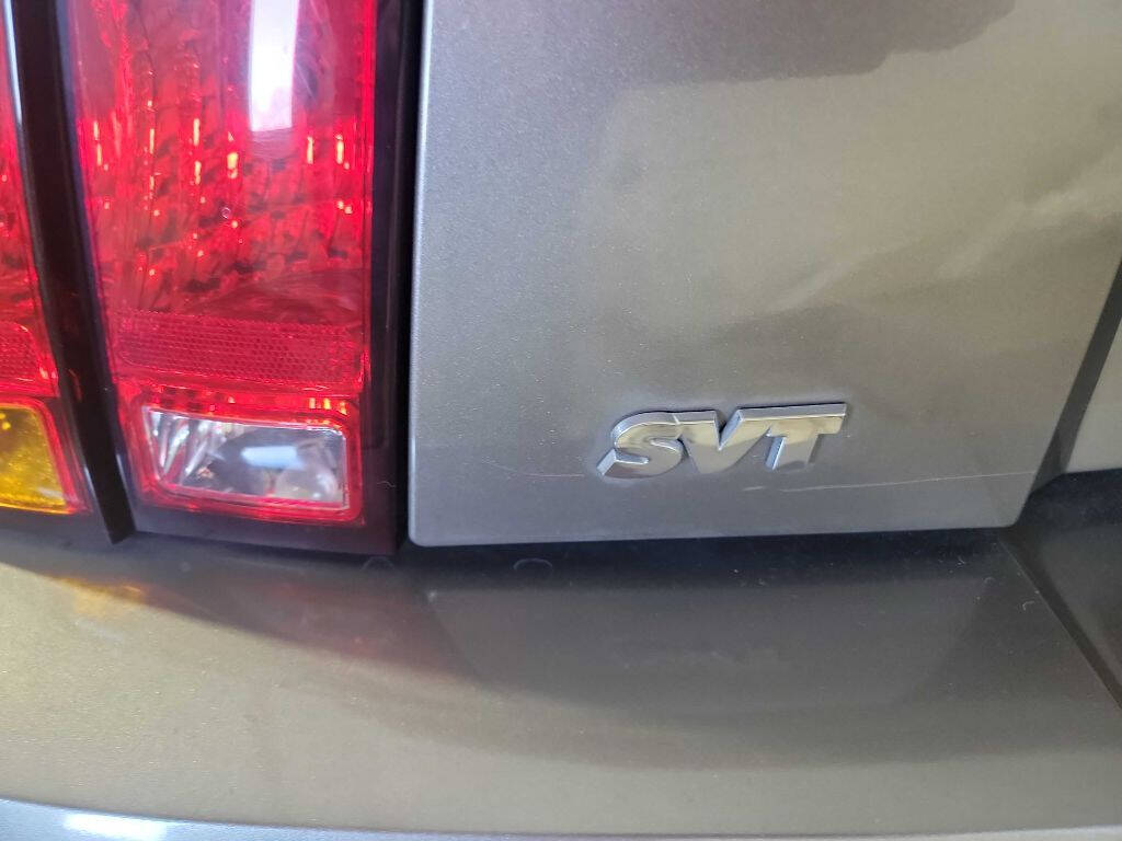 2001 Ford Mustang SVT Cobra 12