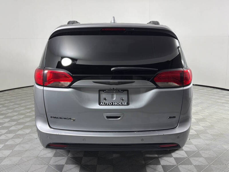 2020 Chrysler Pacifica Launch Edition
