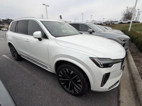 2025 Volvo XC90 B6 Plus Bright Theme 7P