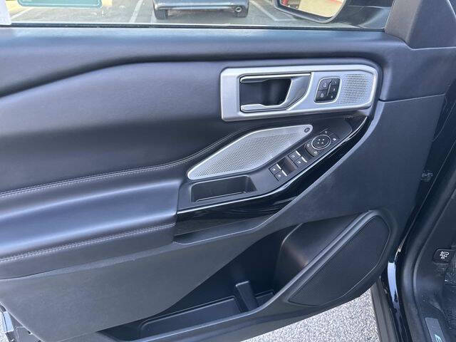 2022 Ford Explorer Platinum