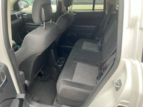 2012 Jeep Compass Sport