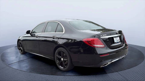 2017 Mercedes-Benz E-Class E 300