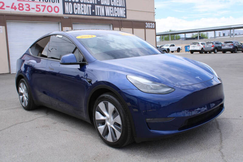 2024 Tesla Model Y Long Range