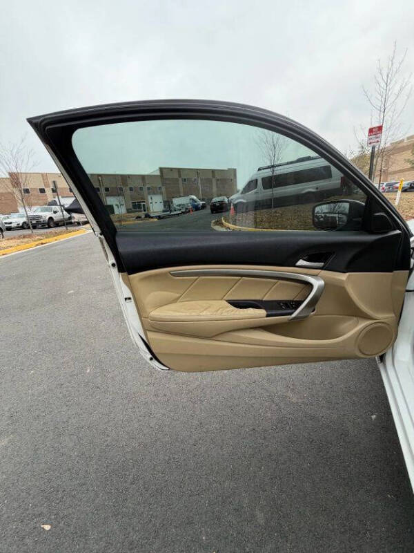 2008 Honda Accord EX-L V6 w/Navi