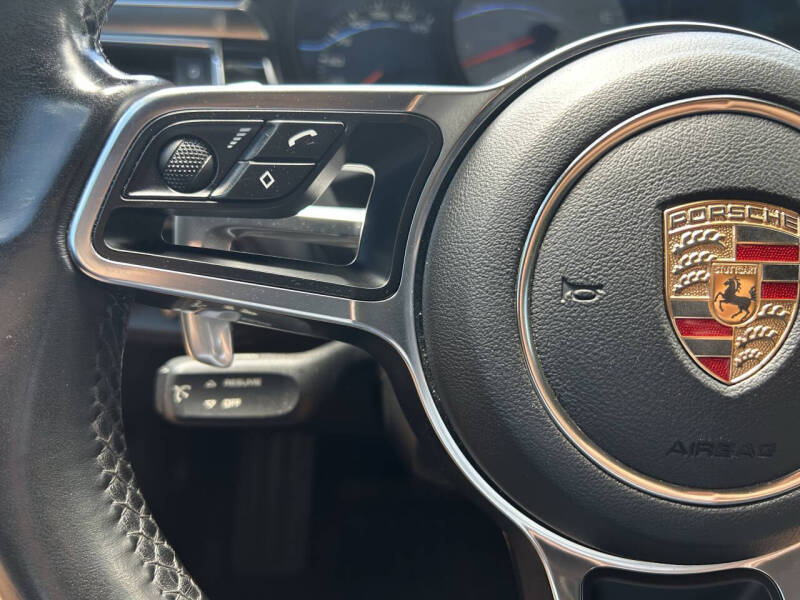 2015 Porsche Macan S