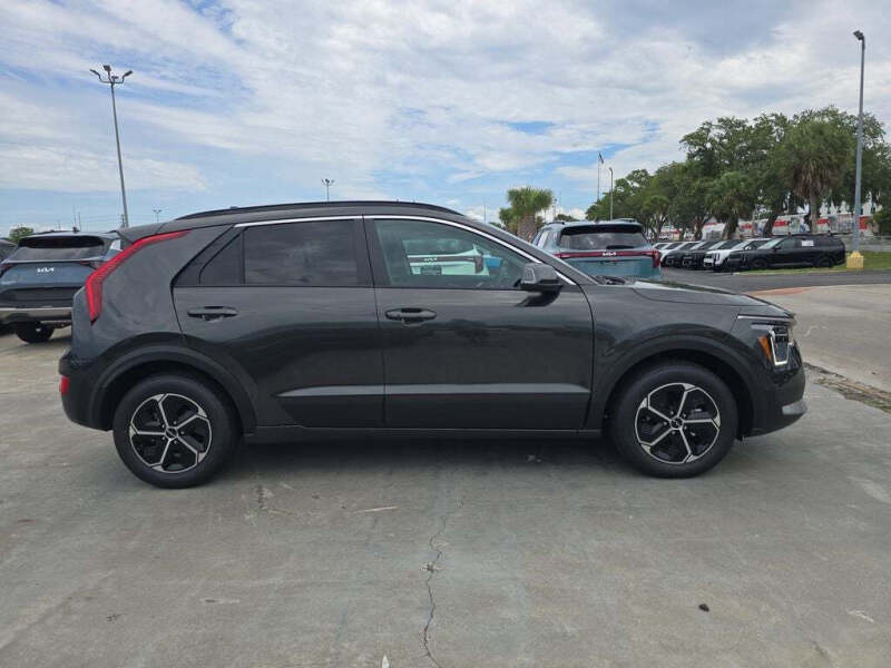 2026 Kia Niro EX