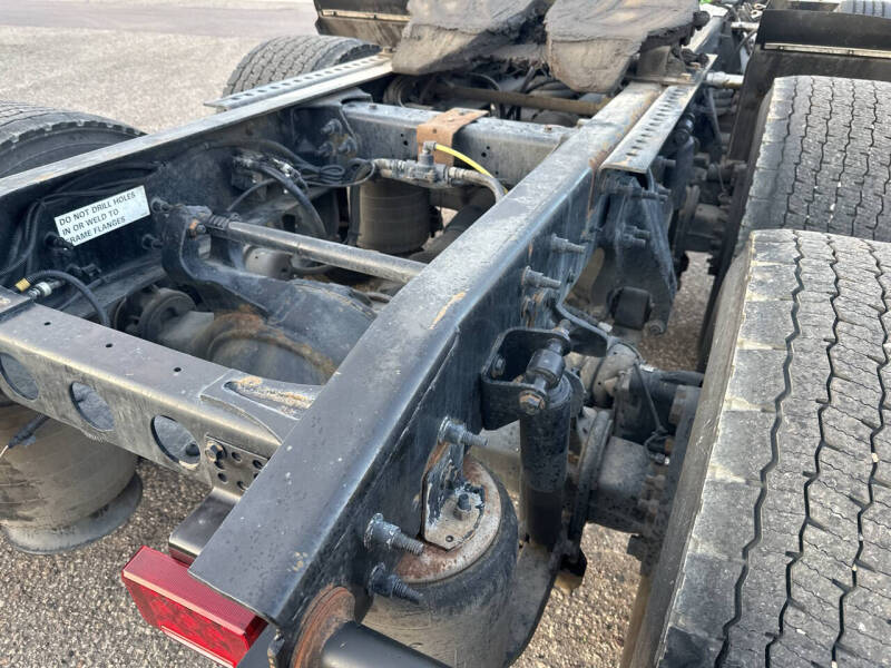 2021 International RH613