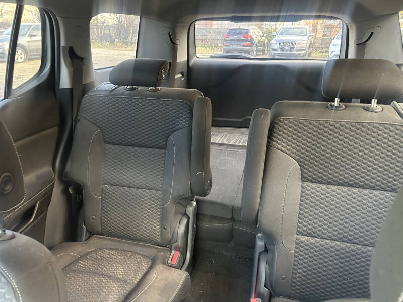 2018 GMC Acadia SLE-2