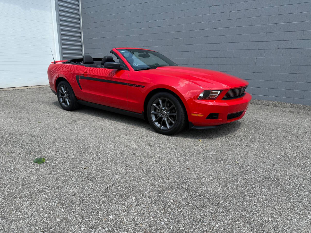 2011 Ford Mustang 128