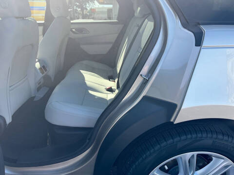 2022 Land Rover Range Rover Velar P250 R-Dynamic S