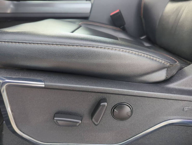 2023 Ford F-350 Super Duty Lariat