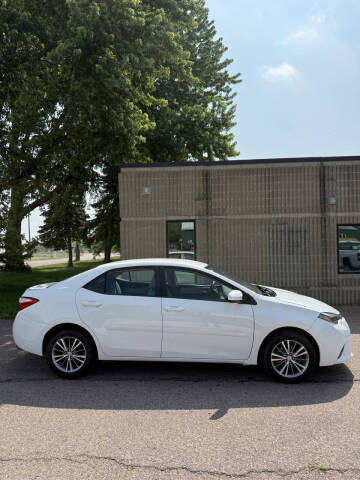 2015 Toyota Corolla LE Plus