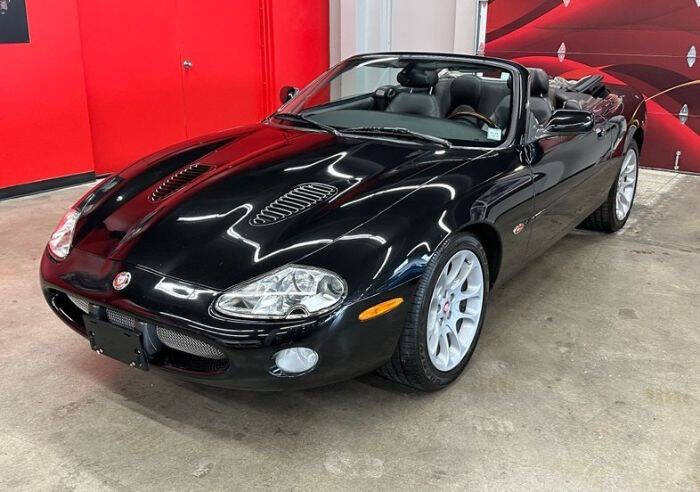 2001 Jaguar XKR