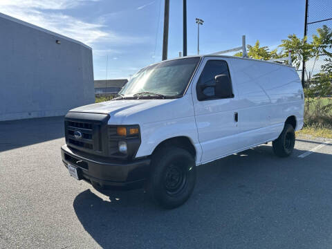 2012 Ford E-Series E-350 SD
