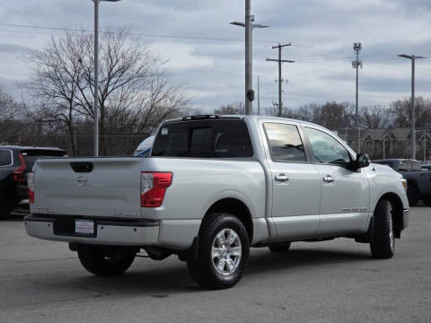 2019 Nissan Titan SV
