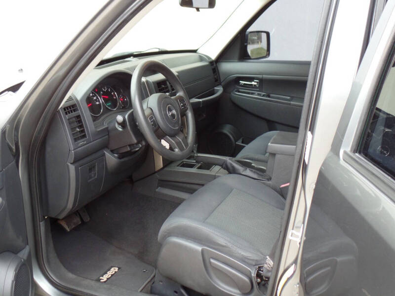 2012 Jeep Liberty Sport