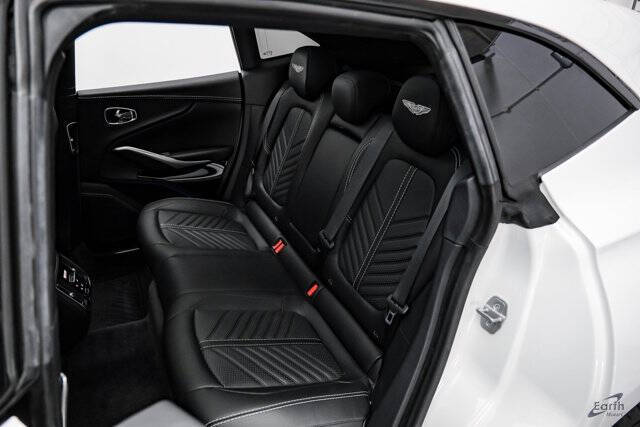 2023 Aston Martin DBX 707