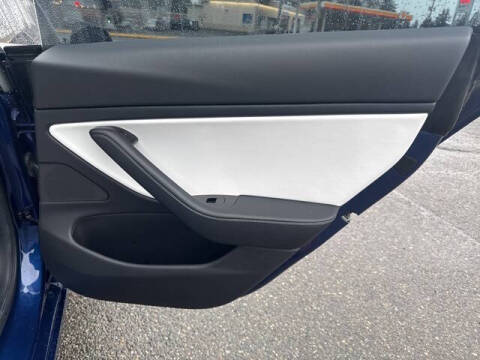 2019 Tesla Model 3 Standard Range Plus