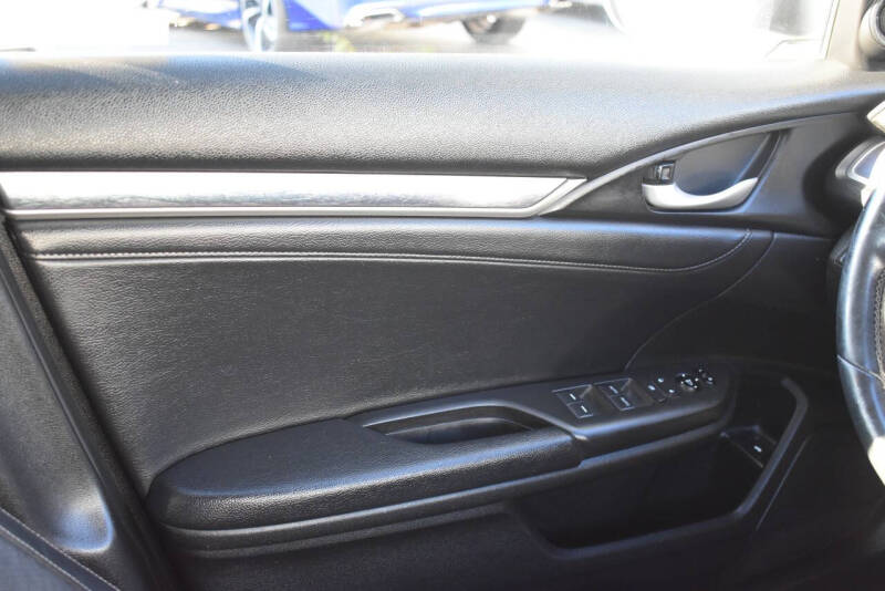 2018 Honda Civic EX-L