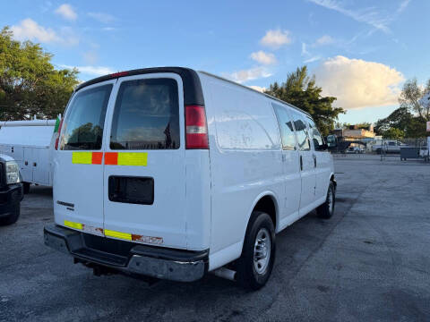 2014 Chevrolet Express 2500