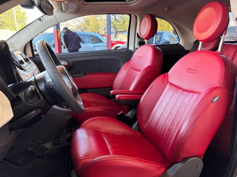 2017 FIAT 500 Lounge