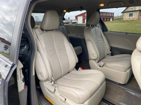 2014 Toyota Sienna XLE 7-Passenger
