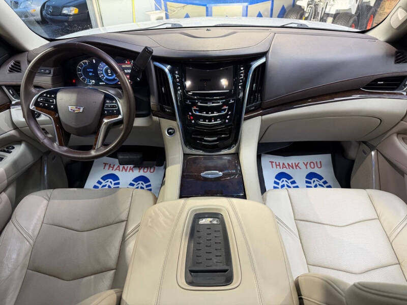 2016 Cadillac Escalade Premium Collection