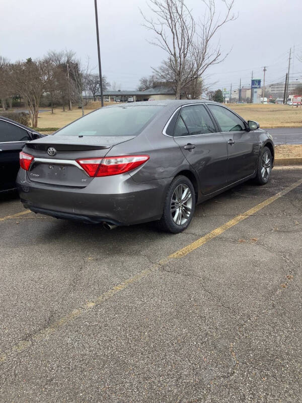 2017 Toyota Camry LE