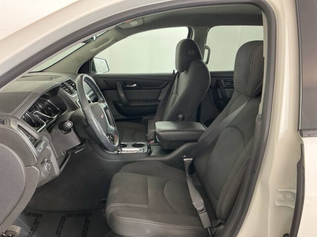 2015 GMC Acadia SLE-2