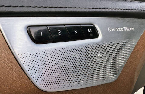 2016 Volvo XC90 T8 eAWD Inscription