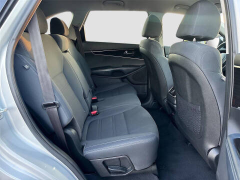 2019 Kia Sorento LX V6