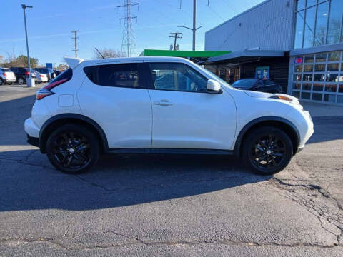 2015 Nissan JUKE SV