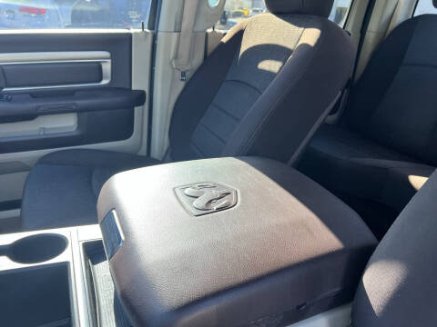 2015 RAM 1500 Big Horn