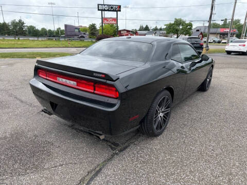 2010 Dodge Challenger SRT8