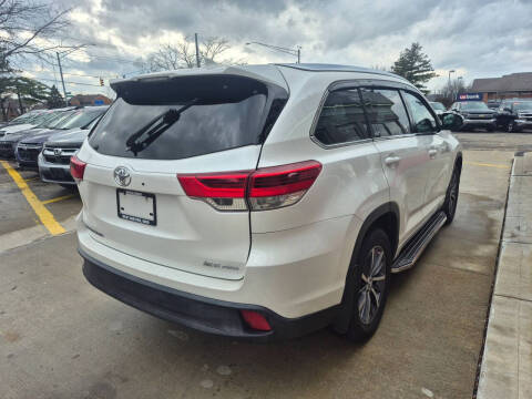 2017 Toyota Highlander