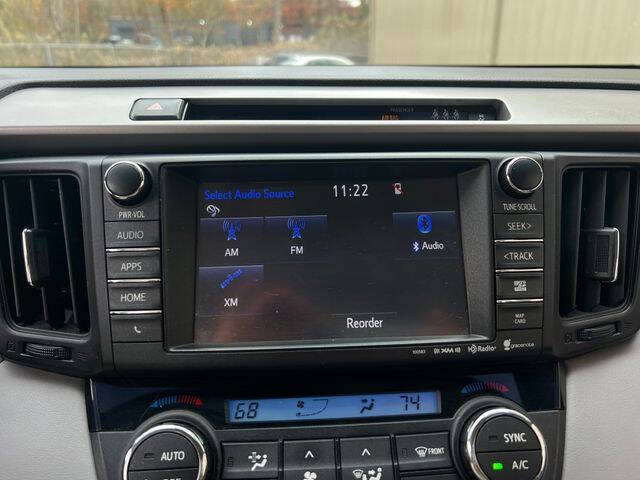 2017 Toyota RAV4 XLE