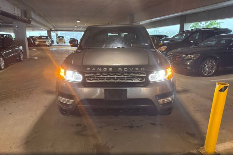 2016 Land Rover Range Rover Sport HSE's photo