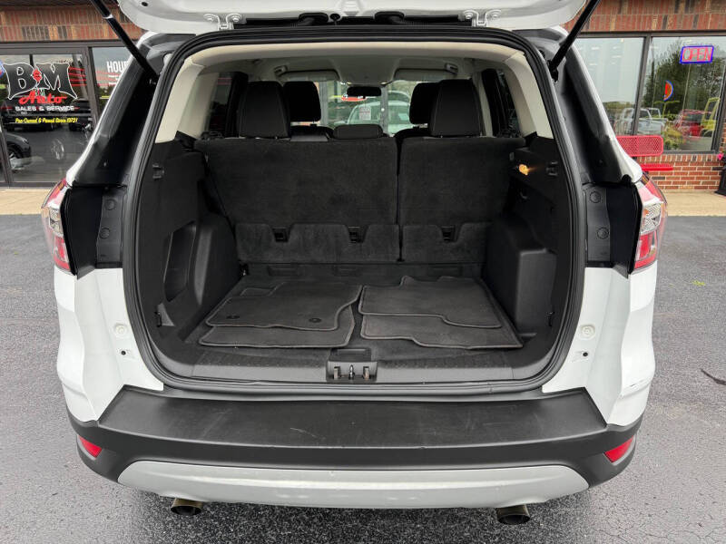 2017 Ford Escape SE