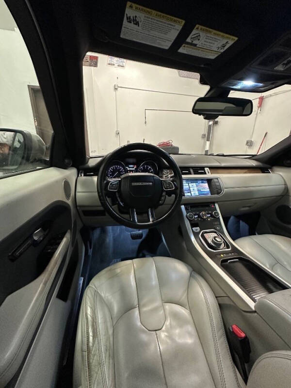 2012 Land Rover Range Rover Evoque Prestige