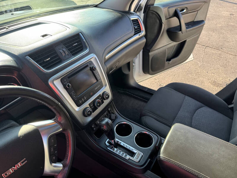 2016 GMC Acadia SLE-2