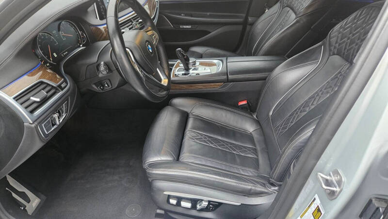 2016 BMW 7 Series 750i xDrive