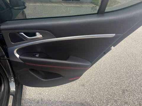 2024 Genesis G70