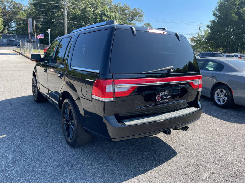 2016 Lincoln Navigator Select