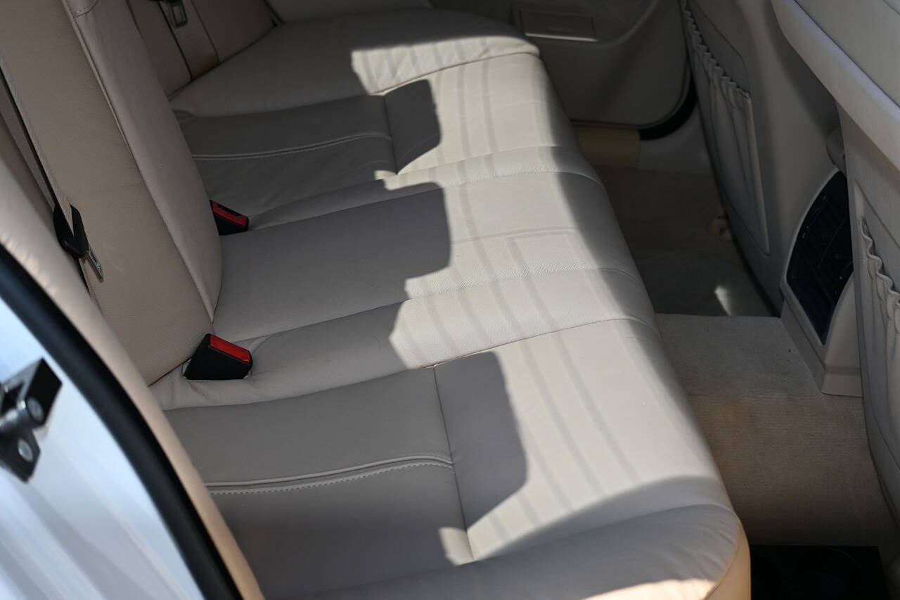 2003 BMW 5 Series 42