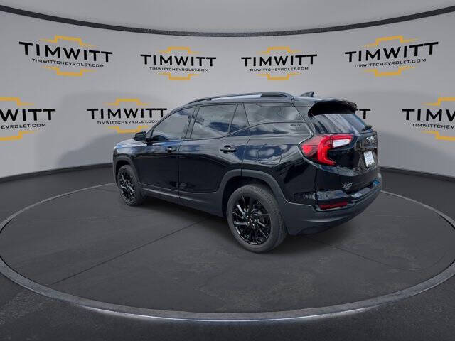 2024 GMC Terrain SLT