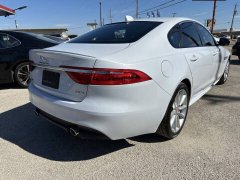 2016 Jaguar XF R-Sport