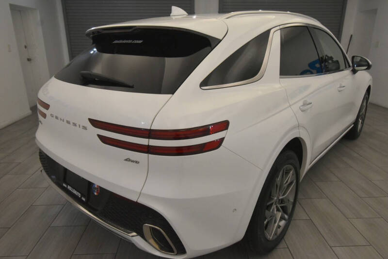 2022 Genesis GV70 2.5T Standard