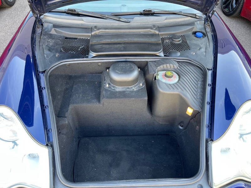 2004 Porsche 911 Carrera 4S